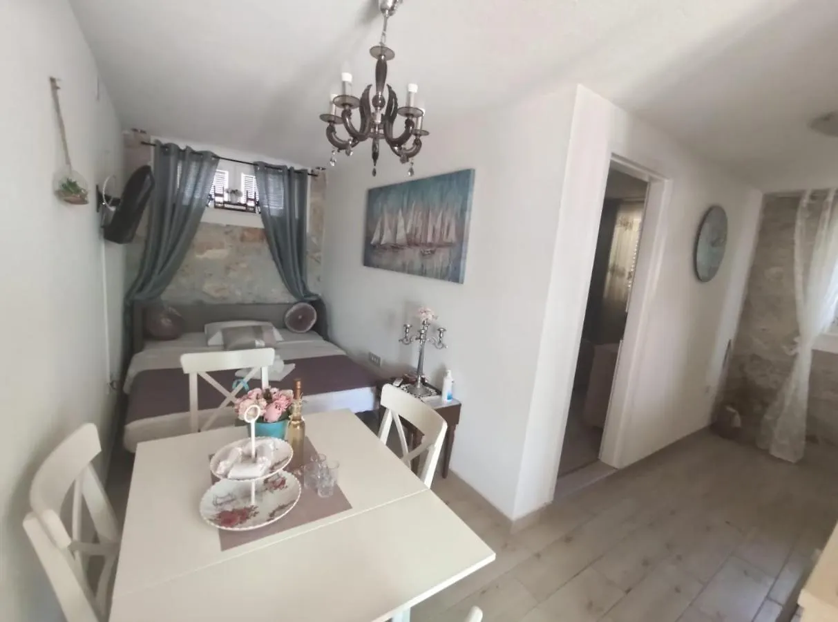Charming Apartment Piccolo Paradiso Vlašići Chorwacja